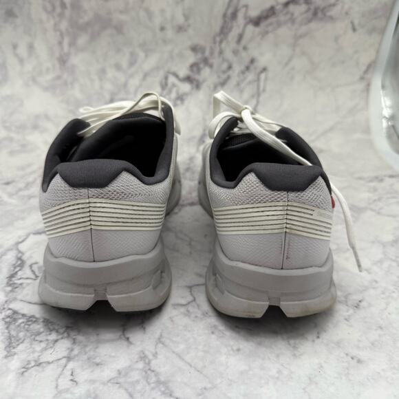 On Running Athletic Shoes White and Black Cloud Cushioning. Size 10. - Picture 4 of 9